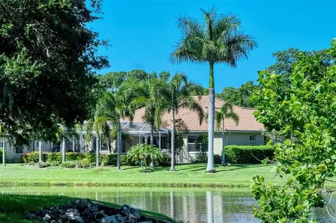 6923 Treymore Court Sarasota FL 34243
