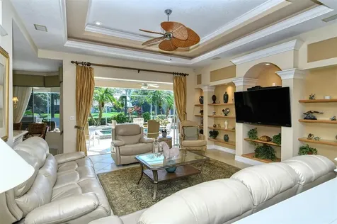 6923 Treymore Court Sarasota FL 34243