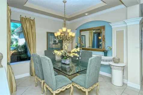 6923 Treymore Court Sarasota FL 34243
