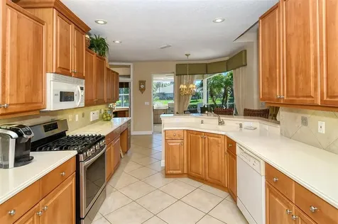 6923 Treymore Court Sarasota FL 34243