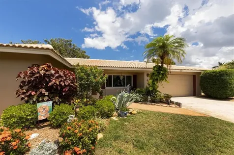 7428 Biltmore Drive Sarasota FL 34231