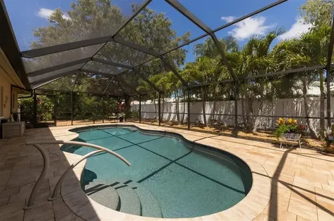 7428 Biltmore Drive Sarasota FL 34231