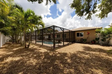 7428 Biltmore Drive Sarasota FL 34231