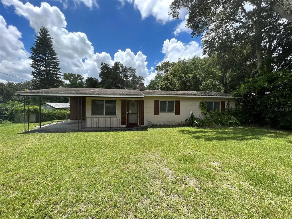 806 Little Wekiwa Drive Altamonte Springs FL 32714