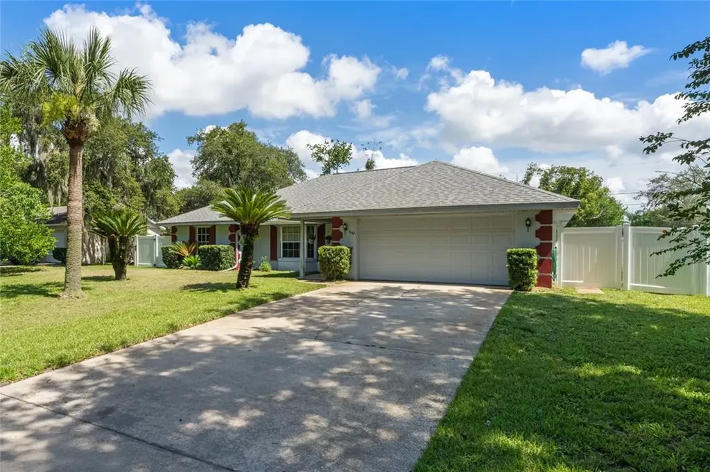 1042 Mccormick Drive Deltona FL 32725