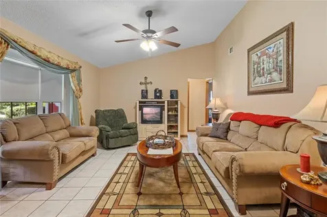 1042 Mccormick Drive Deltona FL 32725