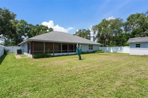 1042 Mccormick Drive Deltona FL 32725