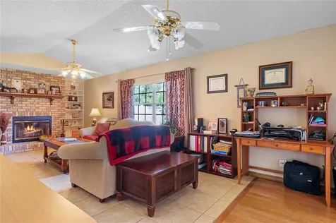 1042 Mccormick Drive Deltona FL 32725