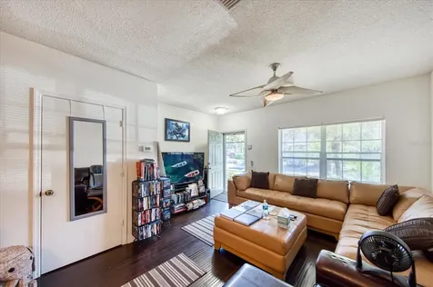 6228 Bayside Key Drive Tampa FL 33615