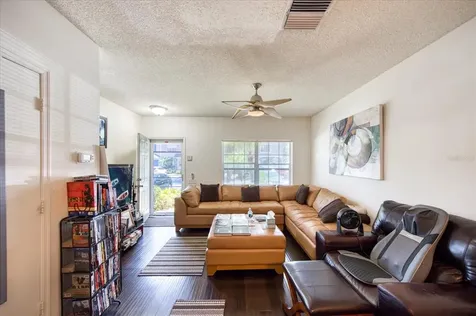 6228 Bayside Key Drive Tampa FL 33615