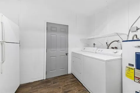 5453 Winewood Drive Sarasota FL 34232