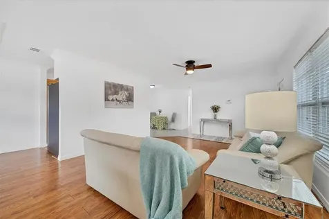 5453 Winewood Drive Sarasota FL 34232