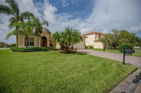 5240 Topaz Lane SW Vero Beach FL 32968