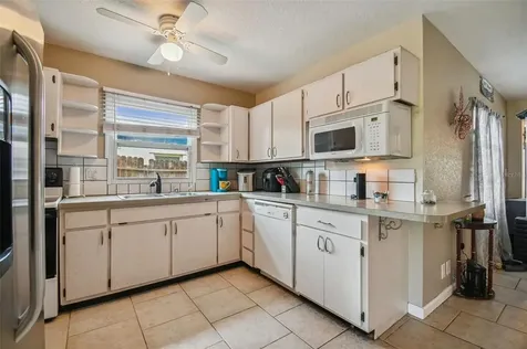 9621 52nd Way N Pinellas Park FL 33782