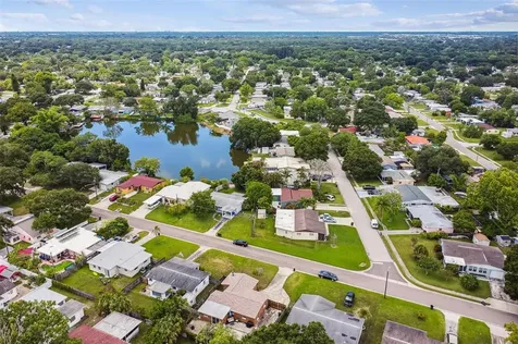 9621 52nd Way N Pinellas Park FL 33782