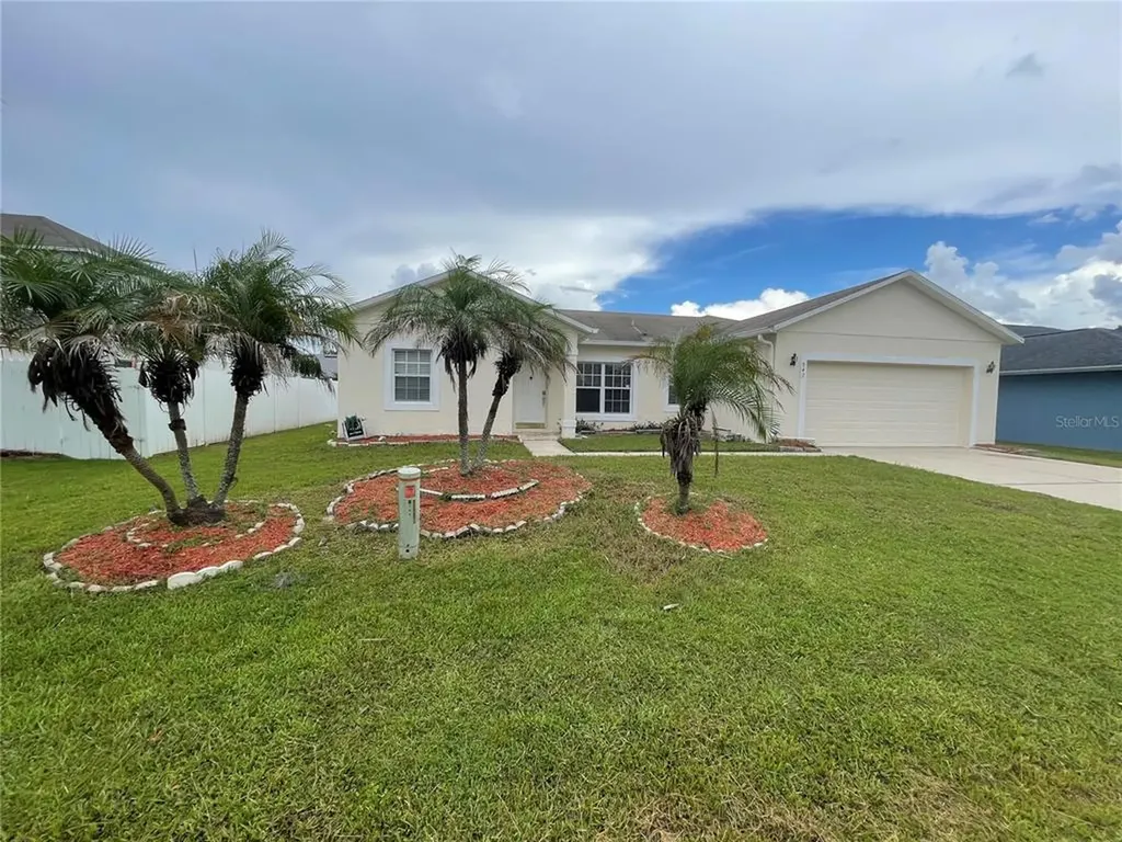 942 Stockport Drive Kissimmee FL 34758
