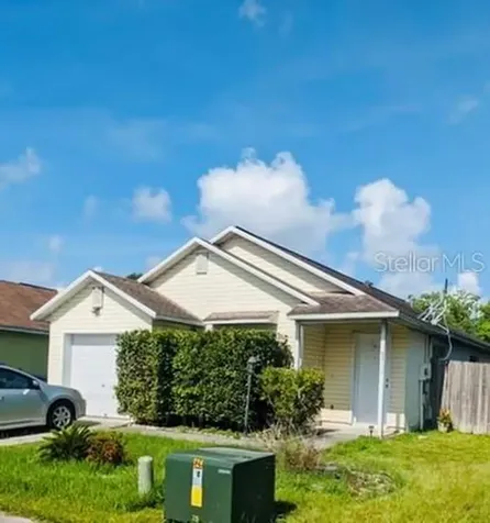 9590 Lupine Avenue Orlando FL 32824