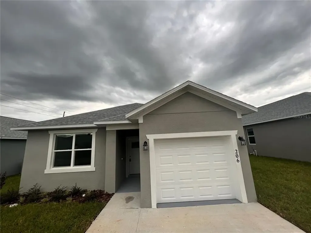 206 N 13th Street Haines City FL 33844