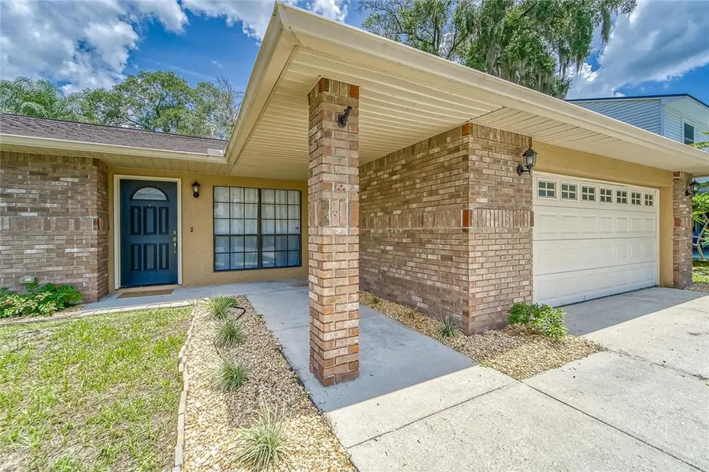 605 Angelica Place Brandon FL 33510