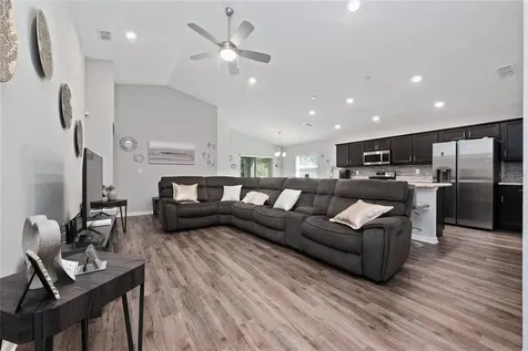 2072 Harvest Landing Circle Lakeland FL 33810