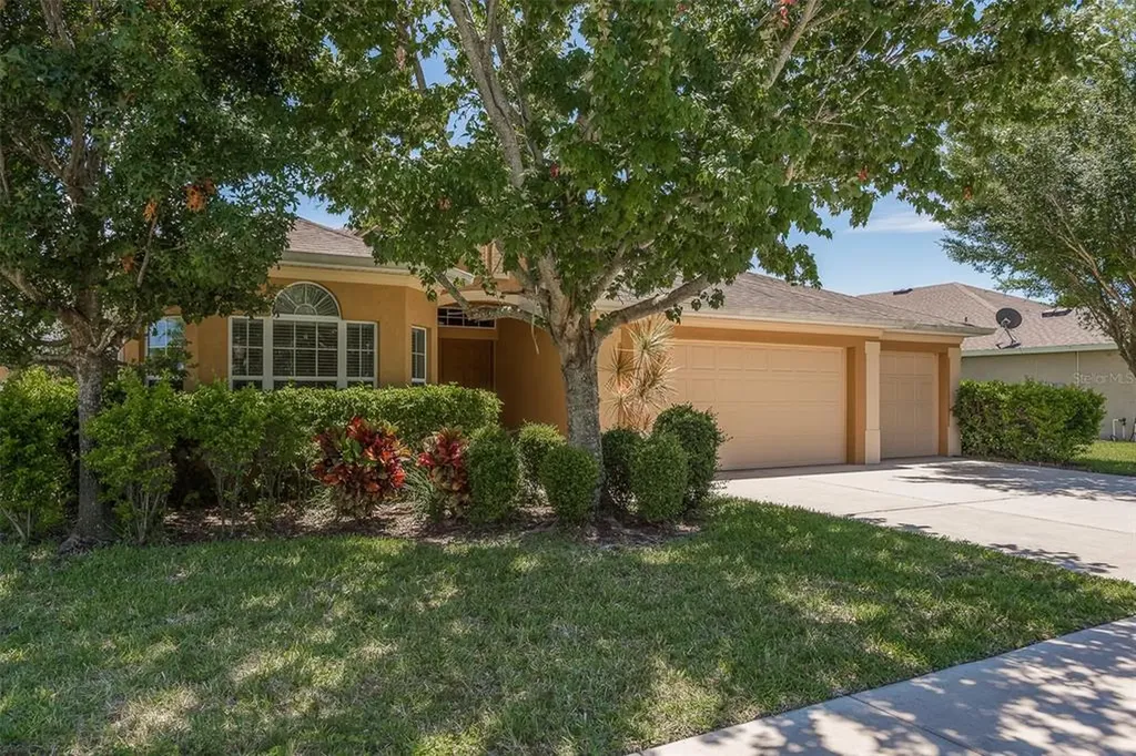 2330 Triggerfish Court Holiday FL 34691