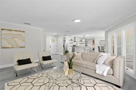 13925 Lake Magdalene Boulevard Tampa FL 33618