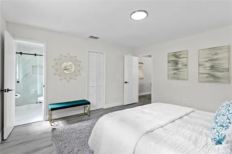 13925 Lake Magdalene Boulevard Tampa FL 33618