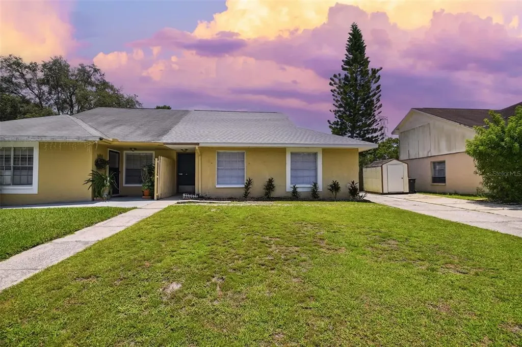 3319 Laurel Dale Drive Tampa FL 33618