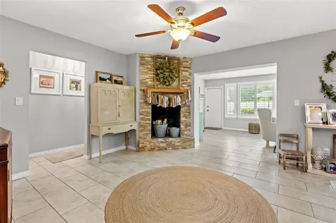 14609 Brentwood Lane Tampa FL 33618