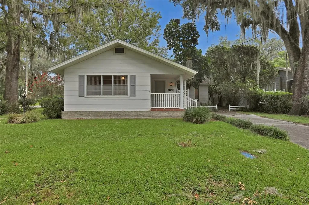 908 W Tever Street Plant City FL 33563