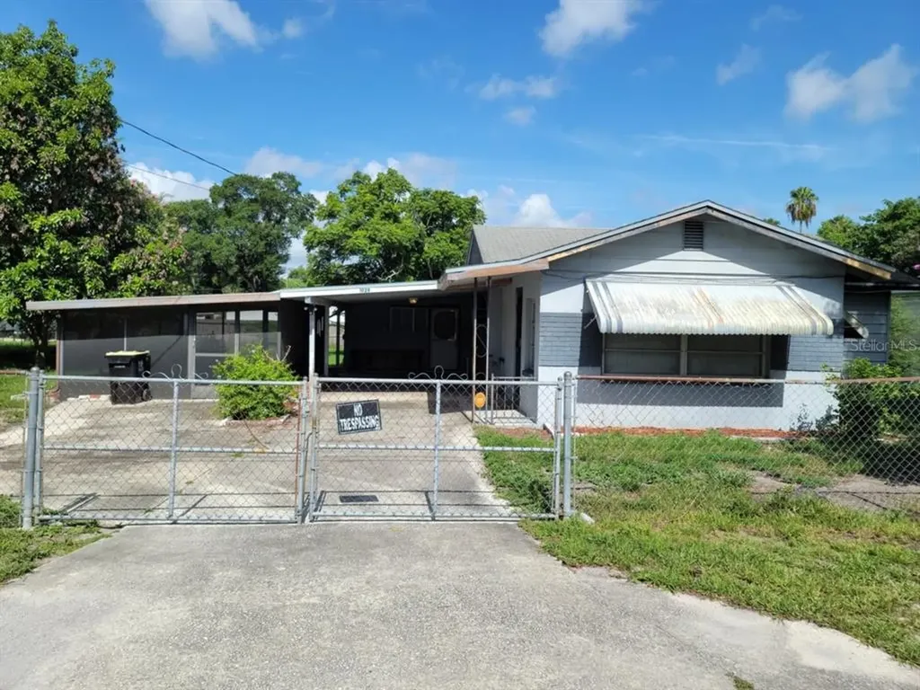 1029 S Suwannee Avenue Lakeland FL 33815