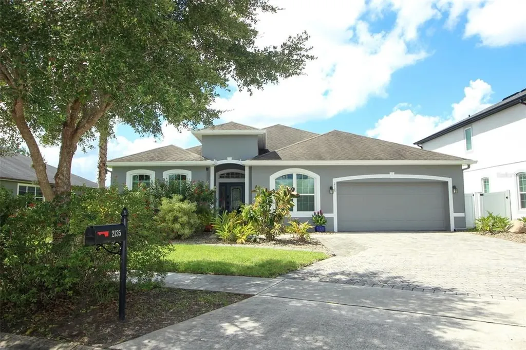 2135 Osprey Woods Circle Orlando FL 32820