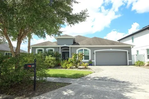 2135 Osprey Woods Circle Orlando FL 32820
