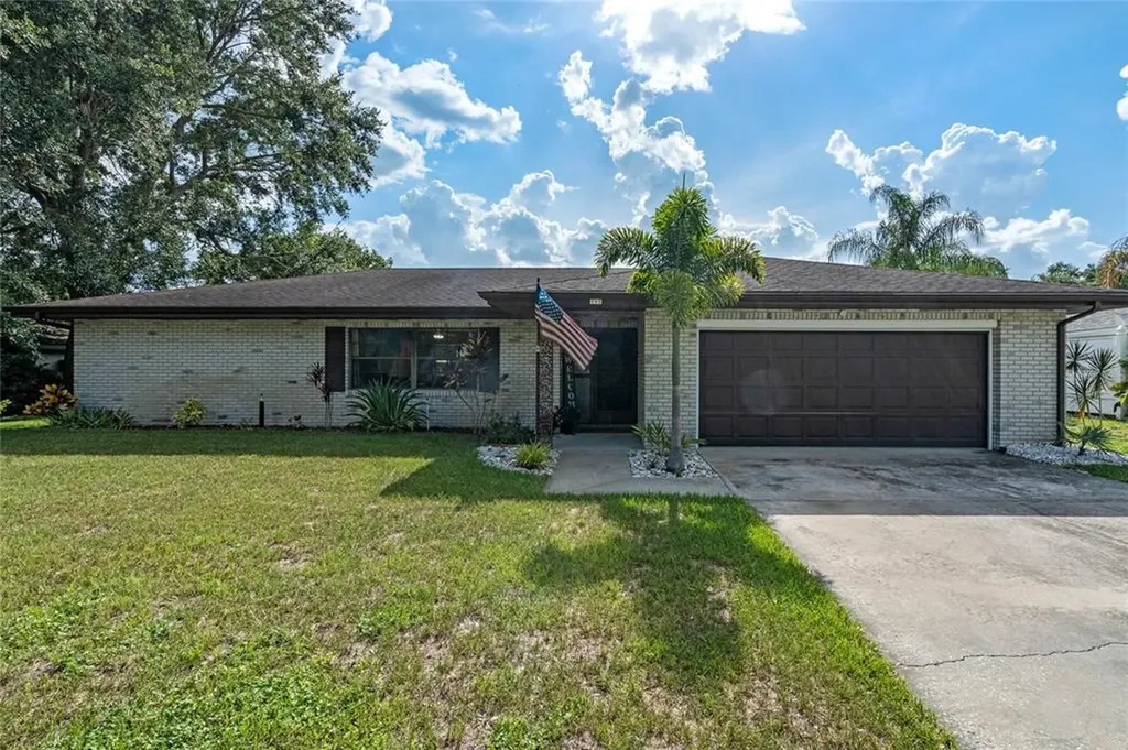 141 Lameraux Road Winter Haven FL 33884
