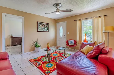 10423 Olcot Street Orlando FL 32817