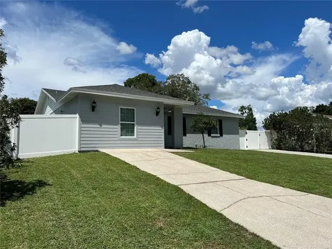 132 Lake Thomas Drive Winter Haven FL 33880