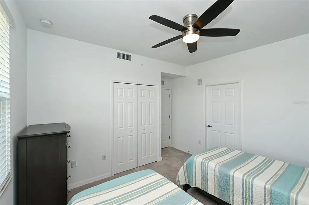 18028 Gawthrop Lakewood Ranch FL 34211