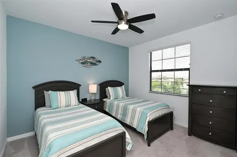 18028 Gawthrop Lakewood Ranch FL 34211
