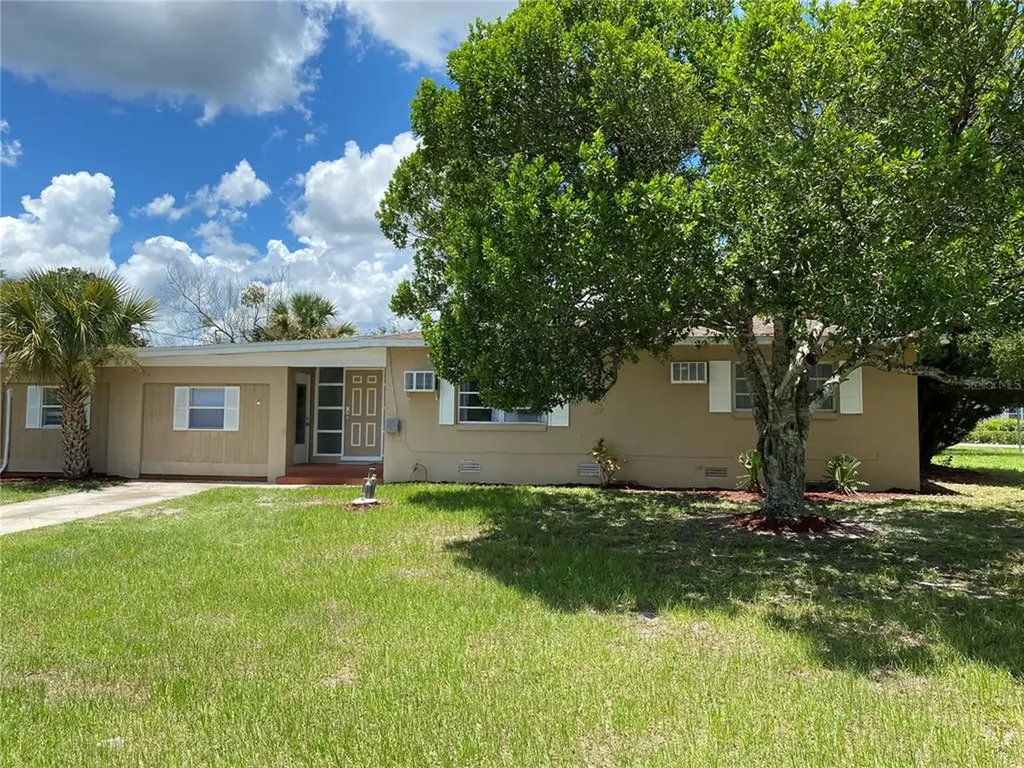 21 Hibiscus Drive Debary FL 32713