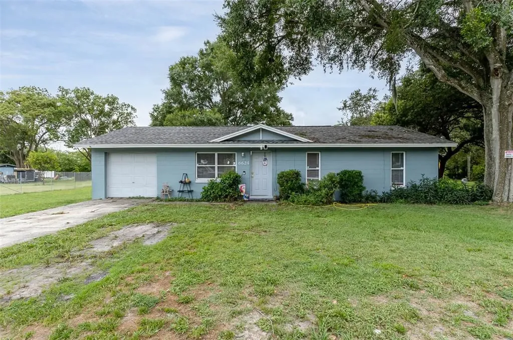 6624 Willow Street Mount Dora FL 32757