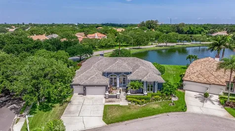 998 Lake Placido Court NE St Petersburg FL 33703