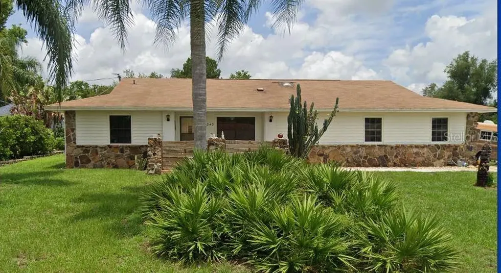 2240 Wallingford Street Deltona FL 32738