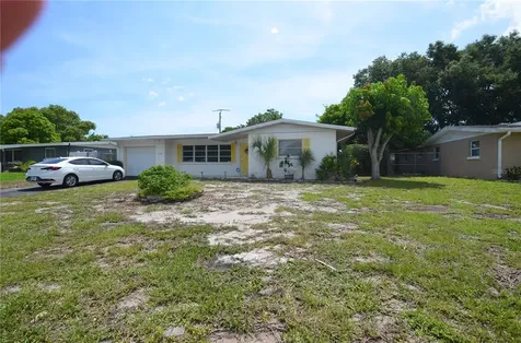 5804 21st Street W Bradenton FL 34207