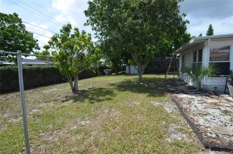 5804 21st Street W Bradenton FL 34207
