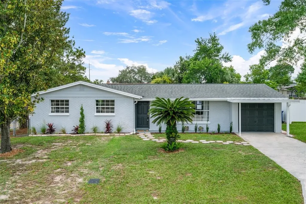 2302 W Dewey Street Tampa FL 33607
