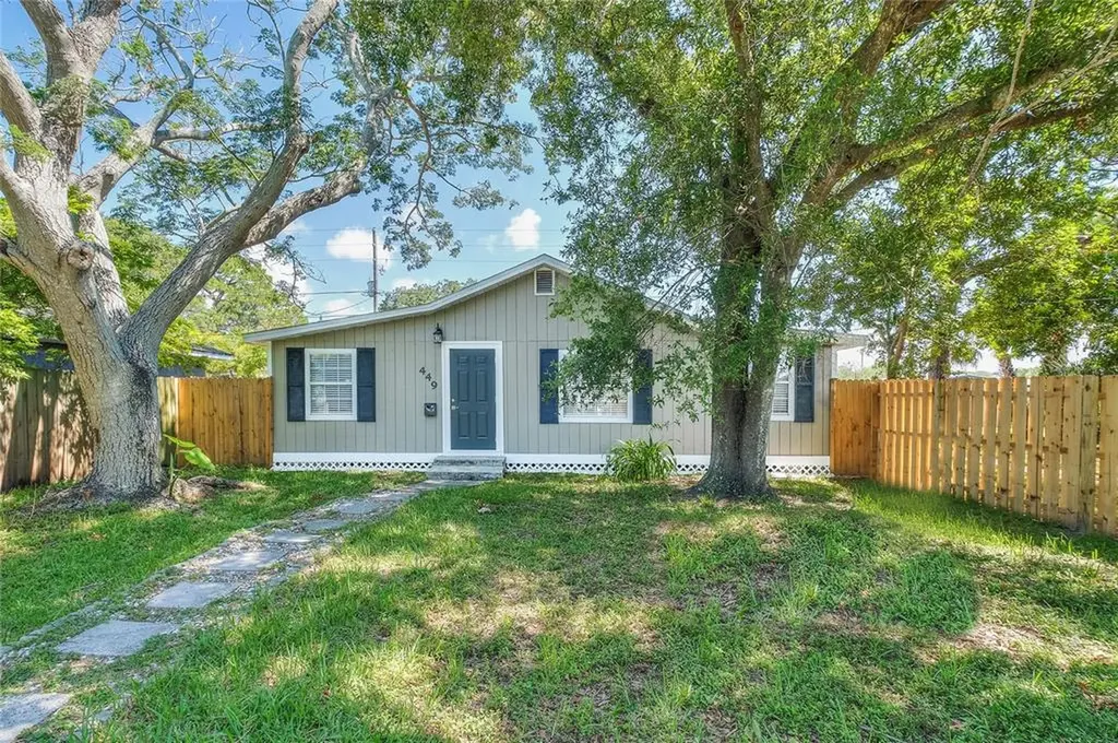 449 38th Avenue N St Petersburg FL 33704