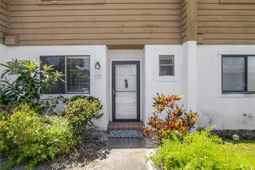 172 W Sandalwood Court Daytona Beach FL 32119