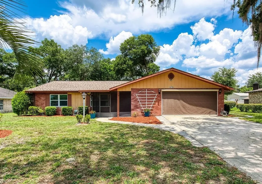 133 W Holly Drive Orange City FL 32763