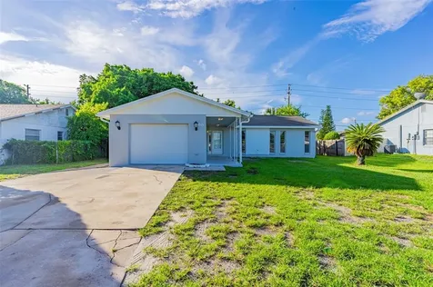 360 Royal Palm Drive Kissimmee FL 34743