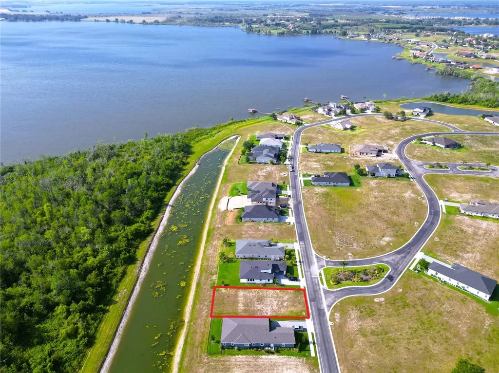 465 Adams View Lane Auburndale FL 33823